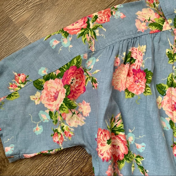 Awesome Floral Cropped Blouse!! - Picture 3 of 11